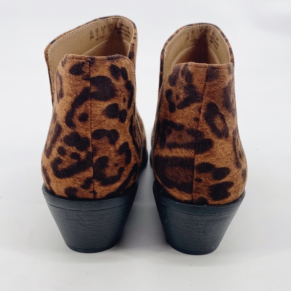 Life Stride Payton 2 Leopard Low Booties Size 9 - Picture 4 of 8